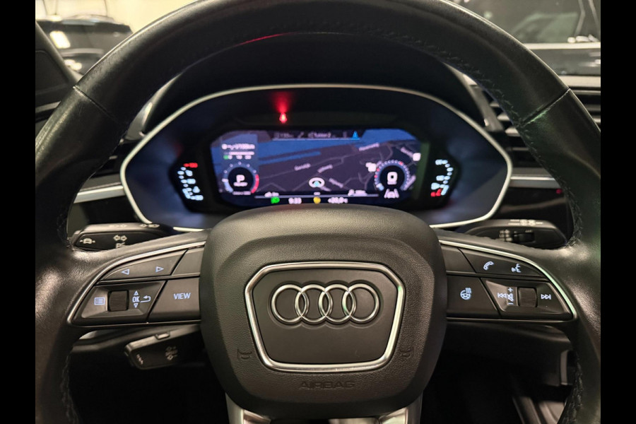 Audi Q3 35 TFSI S-LINE BLACK-LINE 20'' PANO/DAB/CARPLAY/STOEL-M/CAM/LED///