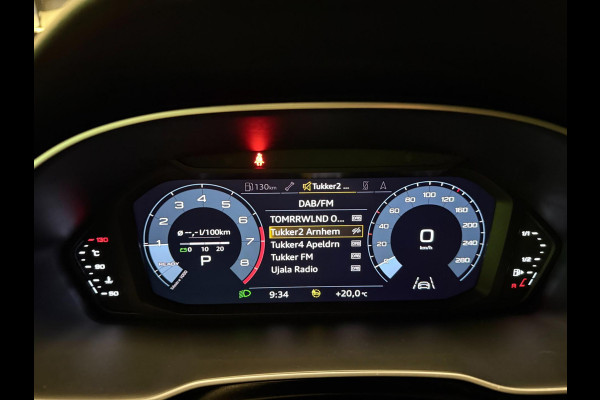 Audi Q3 35 TFSI S-LINE BLACK-LINE 20'' PANO/DAB/CARPLAY/STOEL-M/CAM/LED///