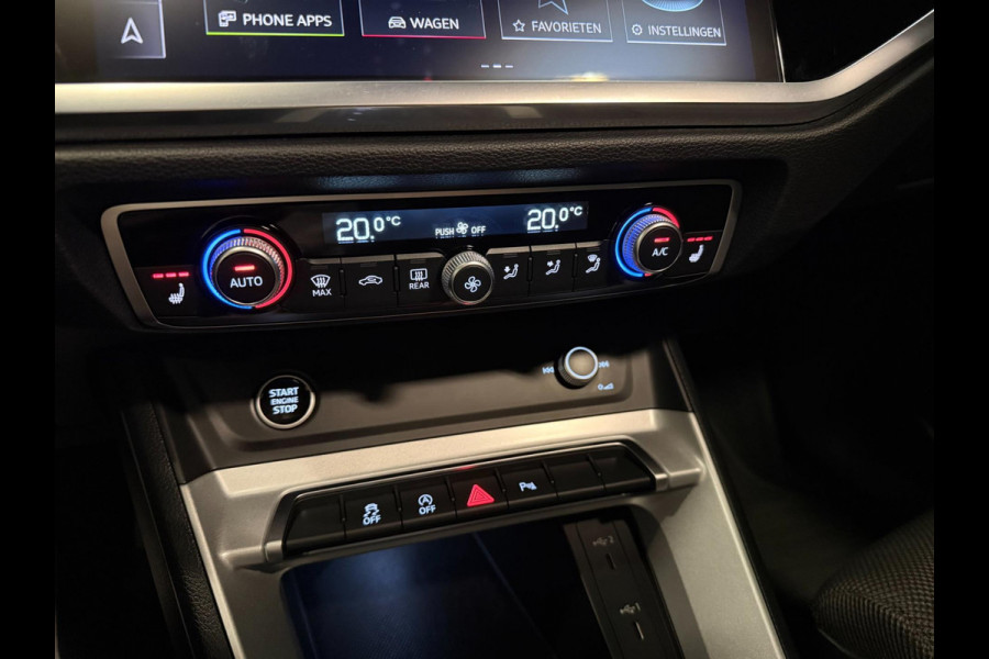 Audi Q3 35 TFSI S-LINE BLACK-LINE 20'' PANO/DAB/CARPLAY/STOEL-M/CAM/LED///