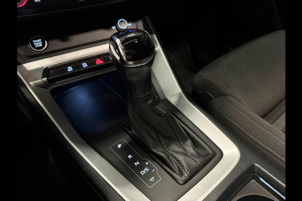Audi Q3 35 TFSI S-LINE BLACK-LINE 20'' PANO/DAB/CARPLAY/STOEL-M/CAM/LED///