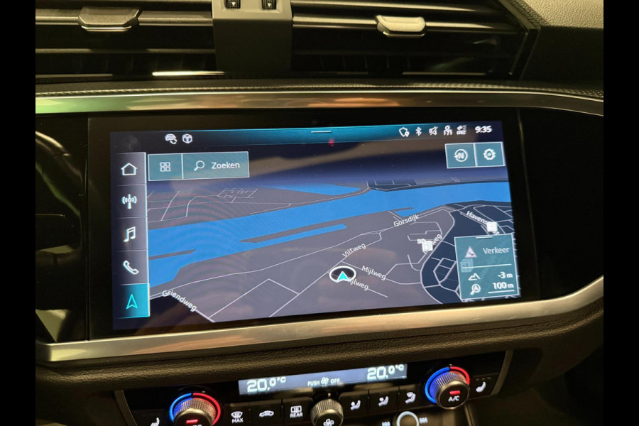 Audi Q3 35 TFSI S-LINE BLACK-LINE 20'' PANO/DAB/CARPLAY/STOEL-M/CAM/LED///