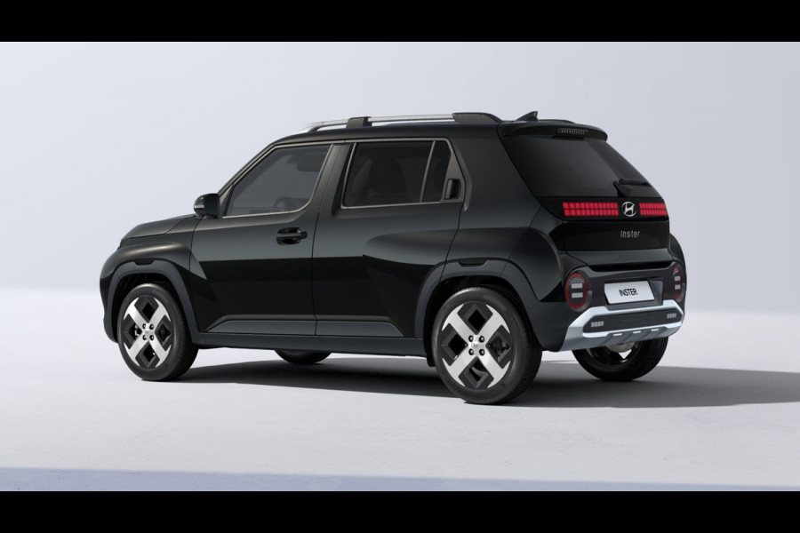 Hyundai Inster Evolve 49 kWh | Abyss Black Pearl