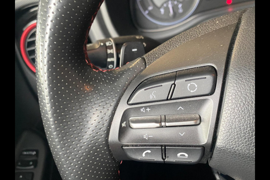 Hyundai Kona 1.6 GDI HEV Premium Black Edition | Carplay | Trekhaak|D.A.B|Camera|Keyless Go | Dealer Onderh !!!