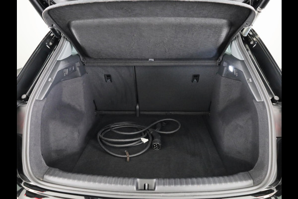 Audi Q4 e-tron 40 Launch edition Advanced 77 kWh 204pk | SoH 93% | Navigatie | Keyless-pakket | Sonos Premium Sound | 20 inch Lichtmetalen velgen