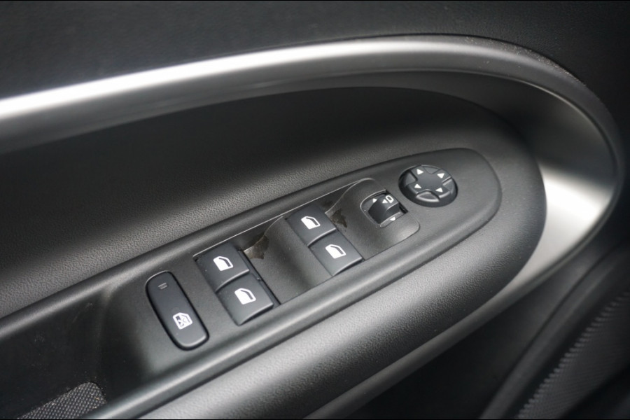 Jeep Avenger ALTITUDE CARPLAY | ADAPTIVE CRUISE | STOELVERW. | 4S BAND | LUXE