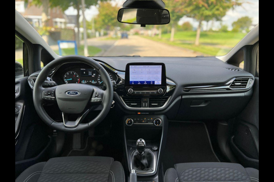 Ford Fiesta 1.0 EcoBoost Hybrid Titanium Navigatie | Camera | Cruise control