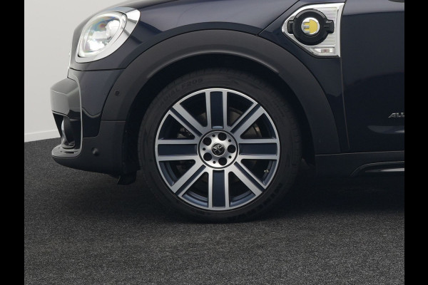MINI Countryman 2.0 Cooper S E ALL4 Yours Plug In Hybrid 225pk PHEV | Panodak | Adaptive Cruise | Lederen Sportstoelen Memory | Head Up | 19"L.M | Harman Kardon | Apple Carplay | Camera | Keyless | 18"L.M |