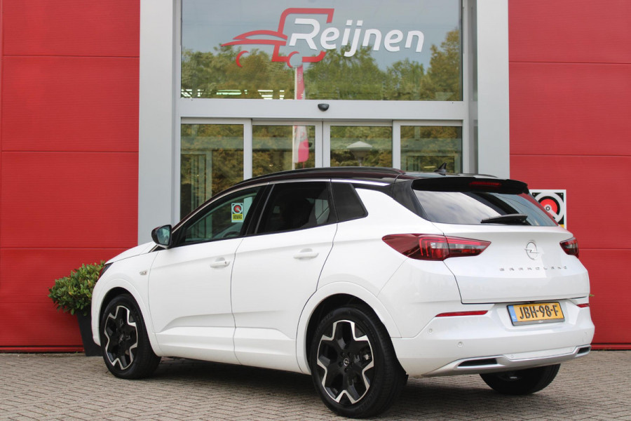 Opel Grandland 1.2 Turbo 130PK AUTOMAAT ULTIMATE | STOEL/STUUR/VOORRUIT VERWARMING | ACHTRERUITRIJ CAMERA | DODEHOEK DETECTIE | ELEKTRISCH BEDIENBARE ACHTERKLEP | FULL LED MATRIX KOPLAMPEN | NAVIGATIE | 19" LICHTMETALEN VELGEN | ALCANTARA BEKLEDING | APPLE CARPLAY/ANDROID AUTO | DRAADLOZE TELEFOONLADER | KEYLESS ENTRY/START | BLACK PACK | ADAPTIVE CRUISE CONTROL |