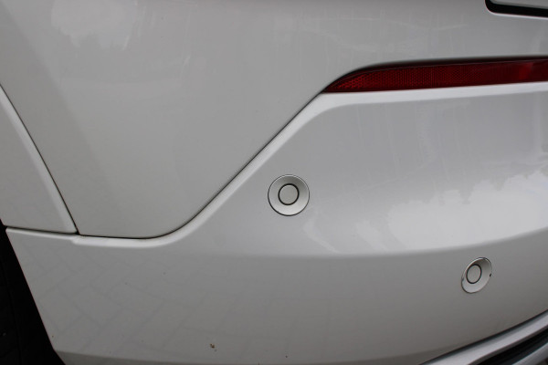 Opel Grandland 1.2 Turbo 130PK AUTOMAAT ULTIMATE | STOEL/STUUR/VOORRUIT VERWARMING | ACHTRERUITRIJ CAMERA | DODEHOEK DETECTIE | ELEKTRISCH BEDIENBARE ACHTERKLEP | FULL LED MATRIX KOPLAMPEN | NAVIGATIE | 19" LICHTMETALEN VELGEN | ALCANTARA BEKLEDING | APPLE CARPLAY/ANDROID AUTO | DRAADLOZE TELEFOONLADER | KEYLESS ENTRY/START | BLACK PACK | ADAPTIVE CRUISE CONTROL |
