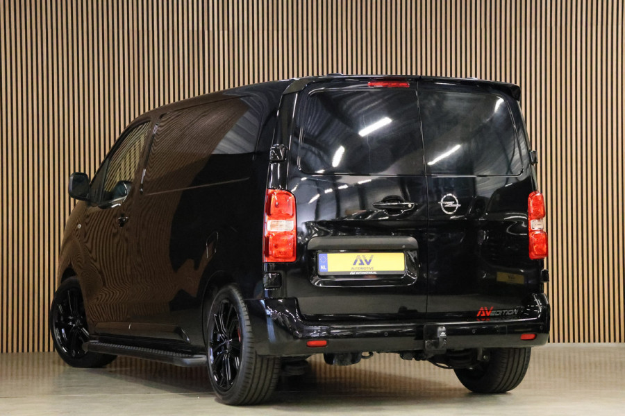 Opel Vivaro 2.0 CDTI L2H1 Innovation | ACC | Camera | Head-up | Navigatie | F1 Flippers | Carplay | Lederen bekleding | Stoelverwarming | Trekhaak | Dealer onderhouden |Nieuwe APK