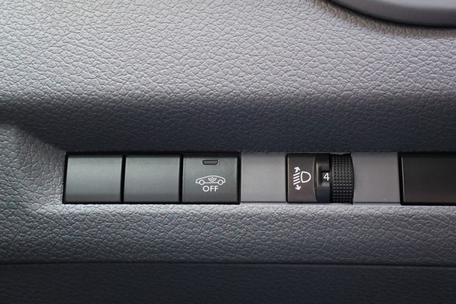 Opel Vivaro 2.0 CDTI L2H1 Innovation | ACC | Camera | Head-up | Navigatie | F1 Flippers | Carplay | Lederen bekleding | Stoelverwarming | Trekhaak | Dealer onderhouden |Nieuwe APK