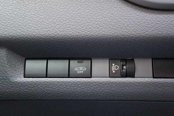 Opel Vivaro 2.0 CDTI L2H1 Innovation | ACC | Camera | Head-up | Navigatie | F1 Flippers | Carplay | Lederen bekleding | Stoelverwarming | Trekhaak | Dealer onderhouden |Nieuwe APK