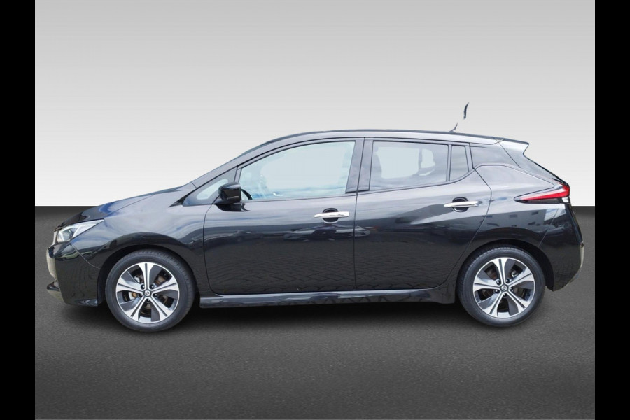 Nissan Leaf N-Connecta 40 kWh | Navigatie | 360 Camera | Stoelverwarming |