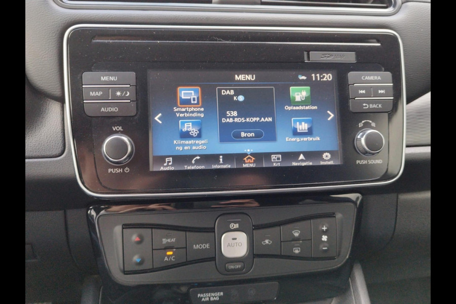 Nissan Leaf N-Connecta 40 kWh | Navigatie | 360 Camera | Stoelverwarming |