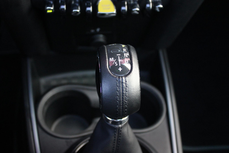 MINI Countryman 2.0 Cooper S E ALL4 UNTAMED | PANORAMISCH SCHUIF/KANTEL DAK | HARMAN KARDON PREMIUM AUDIO SYSTEM | FULL LEDEREN BEKLEDING | ELEKTRISCH BEDIENBARE VOORSTOELEN MET GEHEUGEN OP DE BESTUURDERSSTOEL | DRAADLOZE APPLE CARPLAY/ANDROID AUTO | DRAADLOZE TELEFOONLADER | NAVIGATIE | ACHTERUITRIJ CAMERA | FULL LED KOPLAMPEN | STOEL/VOORRUIT VERWARMING | 18" LICHTMETALEN VELGEN | HEAD UP DISPLAY | ADAPTIVE CRUISE CONTROL | UNION JACK ACHTERLICHTEN | KEYLESS ENTRY/START |