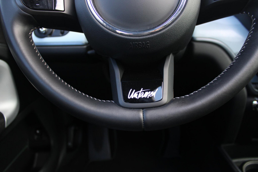 MINI Countryman 2.0 Cooper S E ALL4 UNTAMED | PANORAMISCH SCHUIF/KANTEL DAK | HARMAN KARDON PREMIUM AUDIO SYSTEM | FULL LEDEREN BEKLEDING | ELEKTRISCH BEDIENBARE VOORSTOELEN MET GEHEUGEN OP DE BESTUURDERSSTOEL | DRAADLOZE APPLE CARPLAY/ANDROID AUTO | DRAADLOZE TELEFOONLADER | NAVIGATIE | ACHTERUITRIJ CAMERA | FULL LED KOPLAMPEN | STOEL/VOORRUIT VERWARMING | 18" LICHTMETALEN VELGEN | HEAD UP DISPLAY | ADAPTIVE CRUISE CONTROL | UNION JACK ACHTERLICHTEN | KEYLESS ENTRY/START |