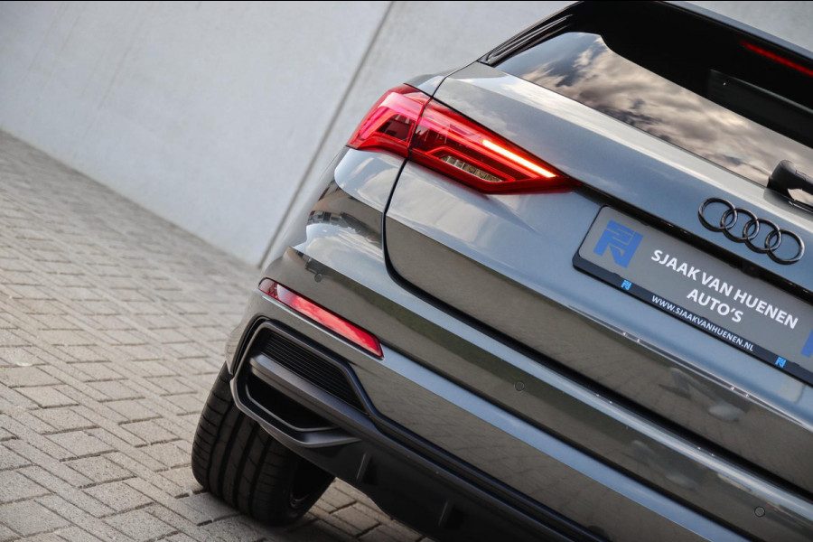Audi Q3 45 TFSI e S Line Edition 245pk S-Tronic! 1e Eig|DLR|Panoramadak|Virtual Cockpit|LED Matrix|Leder|ACC|Camera|Black|Trekhaak