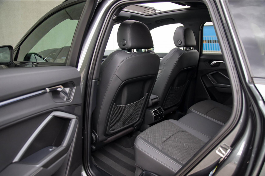 Audi Q3 45 TFSI e S Line Edition 245pk S-Tronic! 1e Eig|DLR|Panoramadak|Virtual Cockpit|LED Matrix|Leder|ACC|Camera|Black|Trekhaak