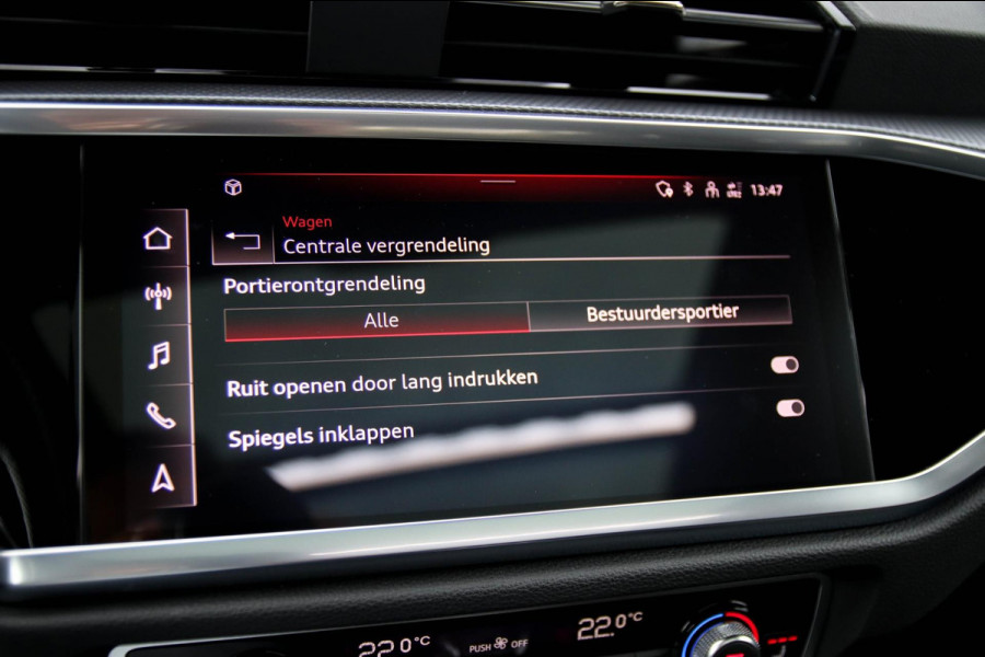 Audi Q3 45 TFSI e S Line Edition 245pk S-Tronic! 1e Eig|DLR|Panoramadak|Virtual Cockpit|LED Matrix|Leder|ACC|Camera|Black|Trekhaak