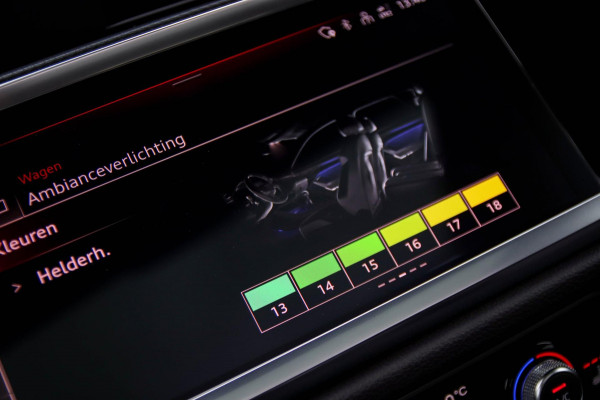 Audi Q3 45 TFSI e S Line Edition 245pk S-Tronic! 1e Eig|DLR|Panoramadak|Virtual Cockpit|LED Matrix|Leder|ACC|Camera|Black|Trekhaak