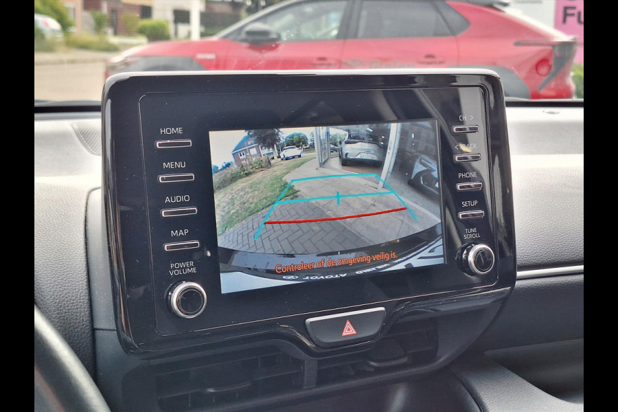 Toyota Yaris 1.5 Hybrid Dynamic | Apple CarPlay/Android Auto, Lichtmetalen velgen, LED, Parkeercamera, Climate control