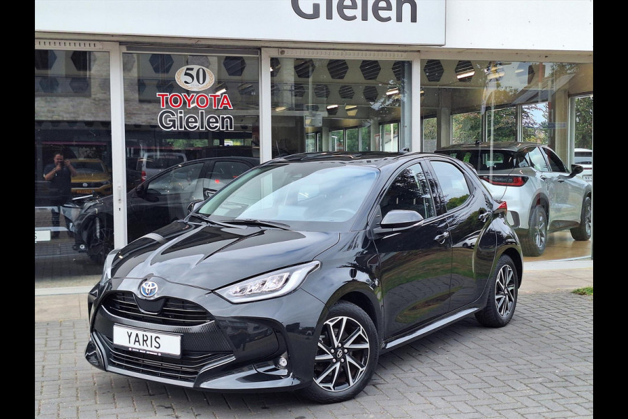 Toyota Yaris 1.5 Hybrid Dynamic | Apple CarPlay/Android Auto, Lichtmetalen velgen, LED, Parkeercamera, Climate control