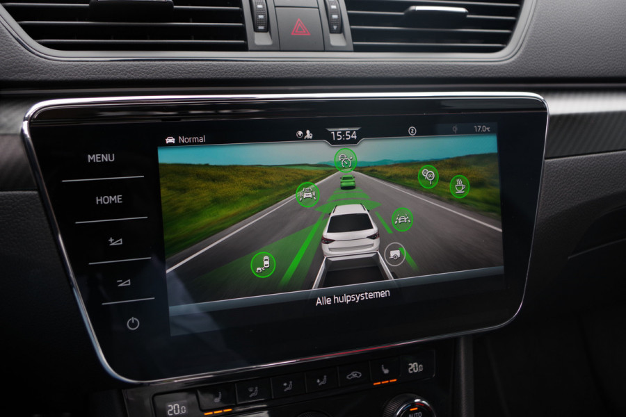Škoda Superb Combi 1.4 TSI 218 PK iV Sportline Business PHEV, Panoramadak, Adap. Cruise Control, Camera