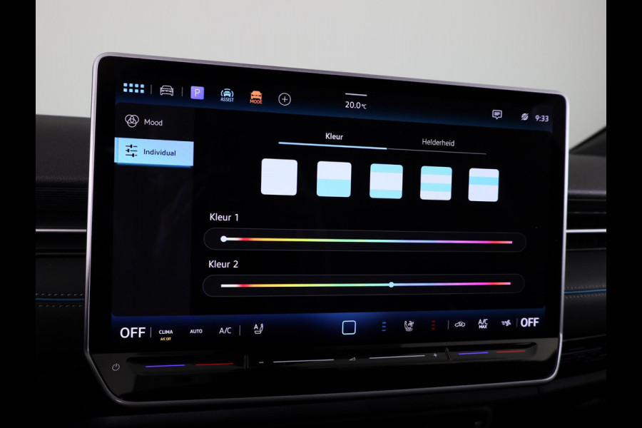 Volkswagen ID.7 Pro Business 77 kWh 286 PK | Warmtepomp | 20 Inch | Camera | Navigatie