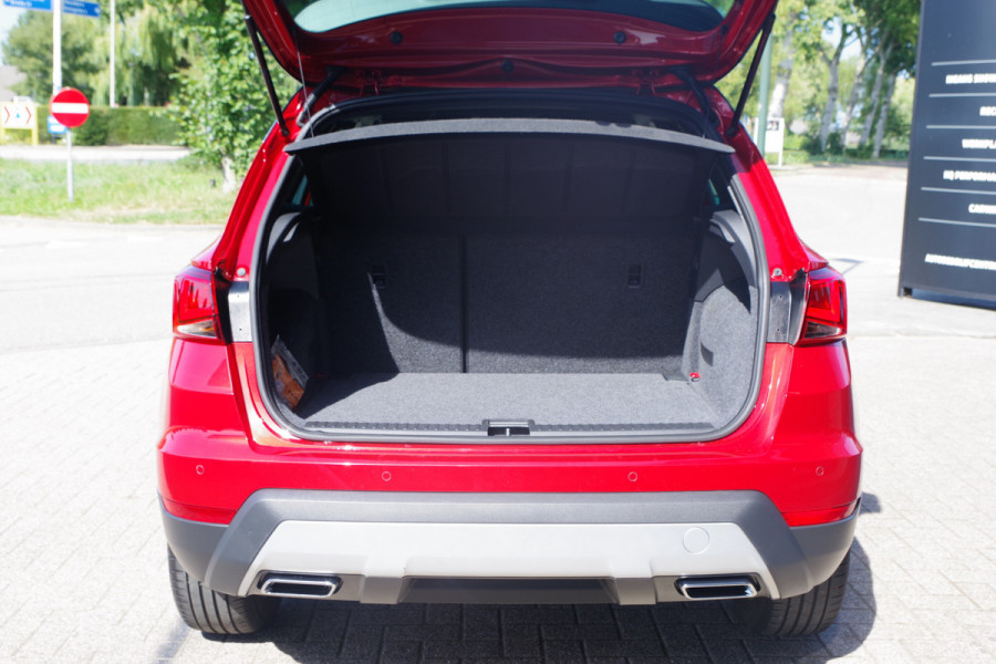 Seat Arona 1.0 TSI 116 PK FR-Line, Adap. Cruise Control, Beats-Audio, Camera, LED