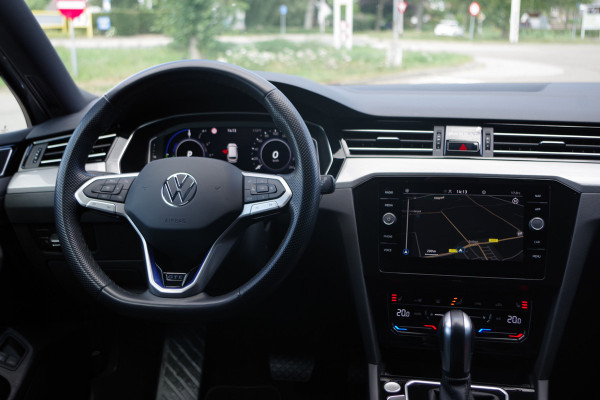 Volkswagen Passat Variant 1.4 TSI 218 PK GTE Business PHEV, Adap. Cruise Control, Winterpakket, LED, Camera