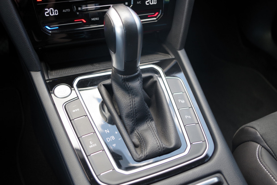 Volkswagen Passat Variant 1.4 TSI 218 PK GTE Business PHEV, Adap. Cruise Control, Winterpakket, LED, Camera
