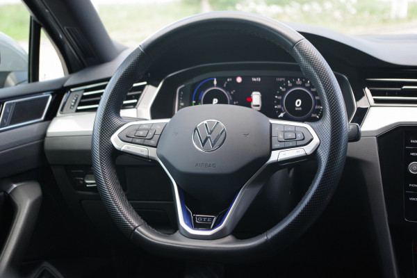Volkswagen Passat Variant 1.4 TSI 218 PK GTE Business PHEV, Adap. Cruise Control, Winterpakket, LED, Camera