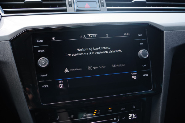 Volkswagen Passat Variant 1.4 TSI 218 PK GTE Business PHEV, Adap. Cruise Control, Winterpakket, LED, Camera