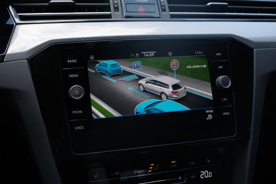 Volkswagen Passat Variant 1.4 TSI 218 PK GTE Business PHEV, Adap. Cruise Control, Winterpakket, LED, Camera