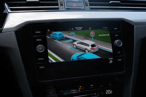 Volkswagen Passat Variant 1.4 TSI 218 PK GTE Business PHEV, Adap. Cruise Control, Winterpakket, LED, Camera