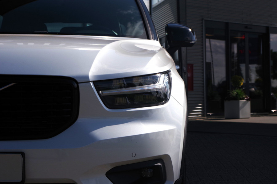 Volvo XC40 1.5 T5 262 PK Recharge R-Design PHEV, Trekhaak, Adap. Cruise Control, Winterpakket, LED