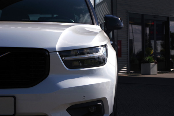 Volvo XC40 1.5 T5 262 PK Recharge R-Design PHEV, Trekhaak, Adap. Cruise Control, Winterpakket, LED