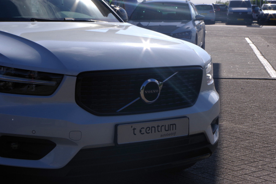 Volvo XC40 1.5 T5 262 PK Recharge R-Design PHEV, Trekhaak, Adap. Cruise Control, Winterpakket, LED
