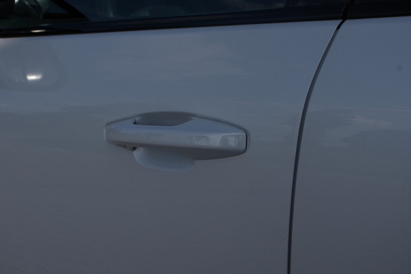 Volvo XC40 1.5 T5 262 PK Recharge R-Design PHEV, Trekhaak, Adap. Cruise Control, Winterpakket, LED