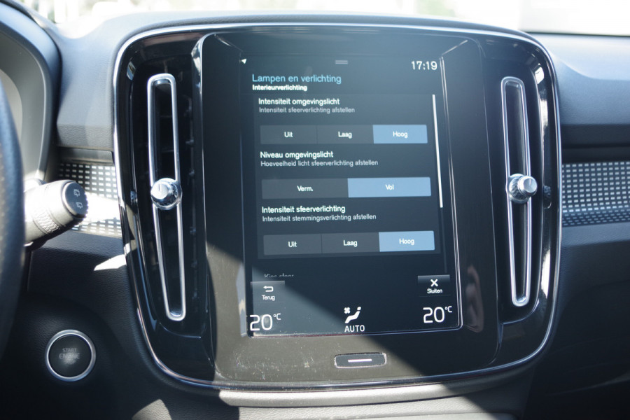 Volvo XC40 1.5 T5 262 PK Recharge R-Design PHEV, Trekhaak, Adap. Cruise Control, Winterpakket, LED