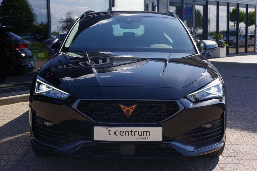 CUPRA Leon Sportstourer 1.4 e-Hybrid 245 PK VZ Copper Edition PHEV, Trekhaak, Adap. Cruise Control, Camera