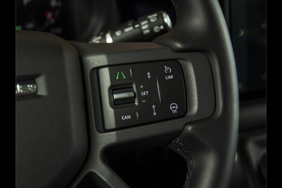 Land Rover Defender 110 2.0 P300e 110 X-Dynamic HSE HUD-PANO-MERIDIAN-22"