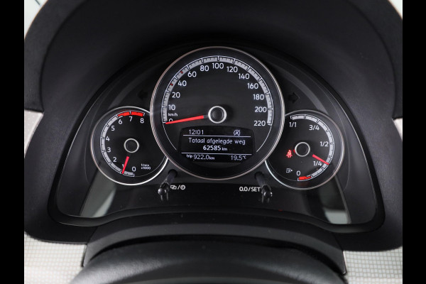 Volkswagen up! 1.0 BMT high up! | Parkeersensoren | Multistuur | Airco | Navigatie via app |