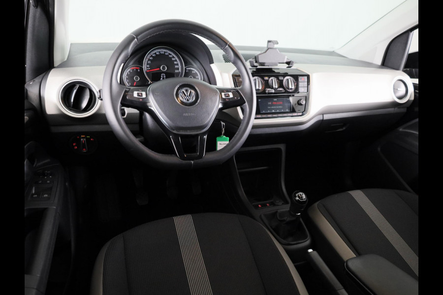 Volkswagen up! 1.0 BMT high up! | Parkeersensoren | Multistuur | Airco | Navigatie via app |