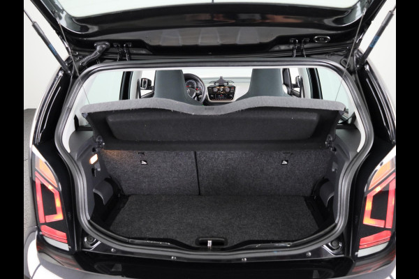 Volkswagen up! 1.0 BMT high up! | Parkeersensoren | Multistuur | Airco | Navigatie via app |