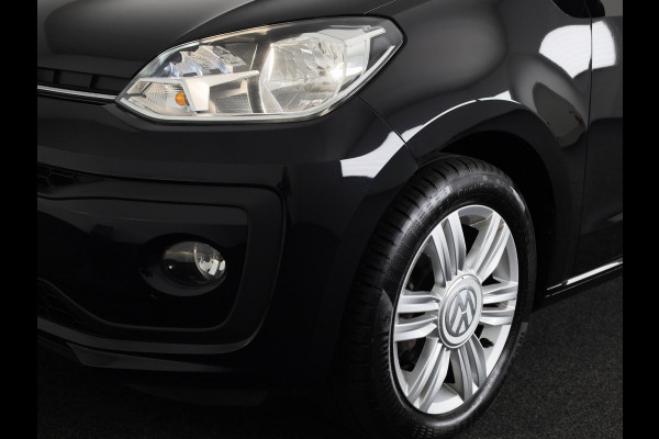 Volkswagen up! 1.0 BMT high up! | Parkeersensoren | Multistuur | Airco | Navigatie via app |