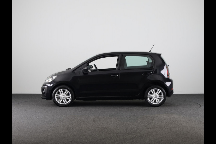 Volkswagen up! 1.0 BMT high up! | Parkeersensoren | Multistuur | Airco | Navigatie via app |