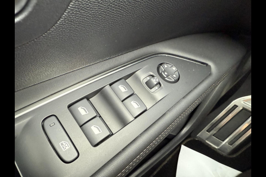 Peugeot 3008 1.2 Hybrid 136 GT