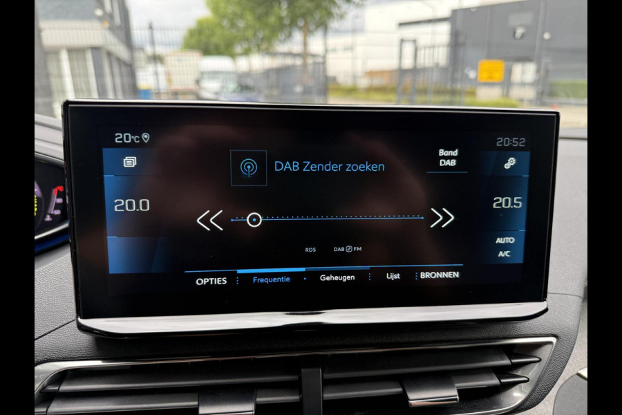 Peugeot 3008 1.2 Hybrid 136 GT