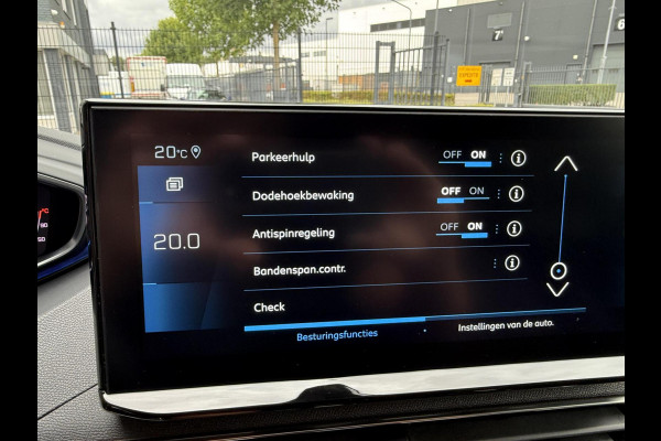 Peugeot 3008 1.2 Hybrid 136 GT